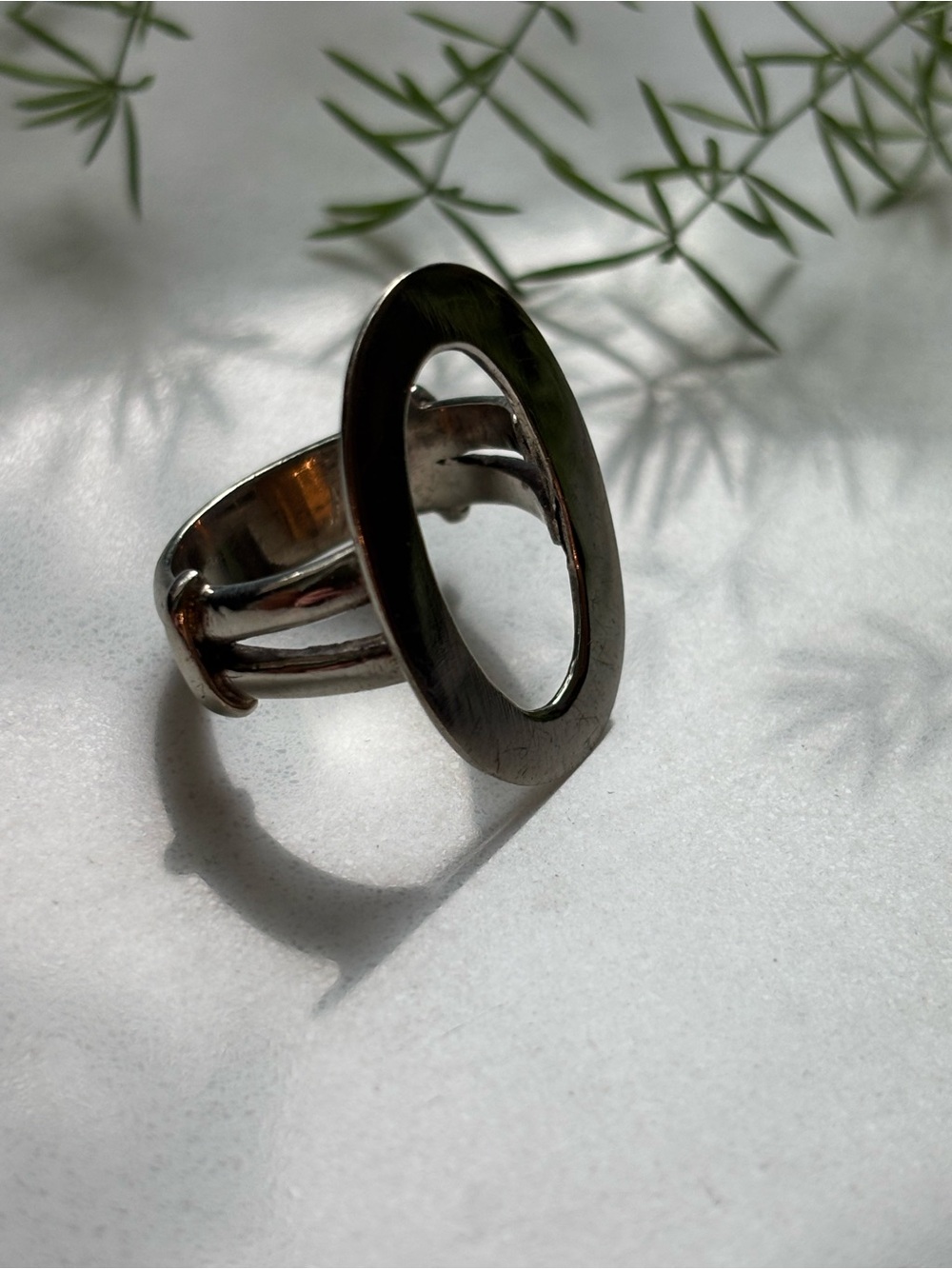 Statement Ring - Picture 2 of 12